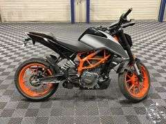 2022 KTM 390 Duke