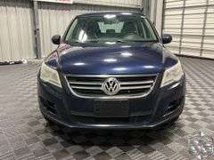 2011 Volkswagen Tiguan S 4MOTION
