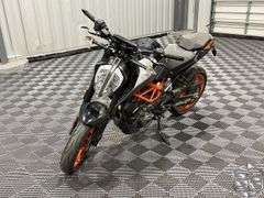 2022 KTM 390 Duke