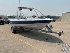 1988 Bayliner Capri Boat