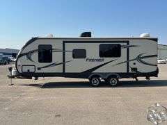 2016 Keystone Premier Camp Trailer