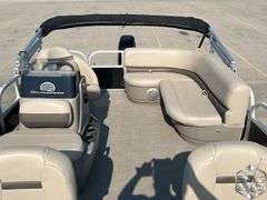 2021  BUJ  Boat Sun Tracker