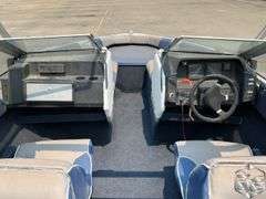1988 Bayliner Capri Boat