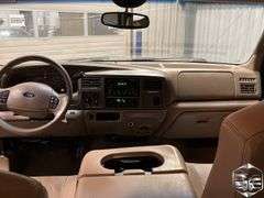 2004 Ford Excursion Limited