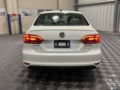 2014 Volkswagen Jetta Hybrid
