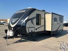 2016 Keystone Premier Camp Trailer