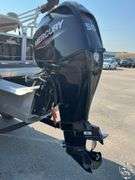 2021  BUJ  Boat Sun Tracker