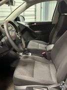 2011 Volkswagen Tiguan S 4MOTION