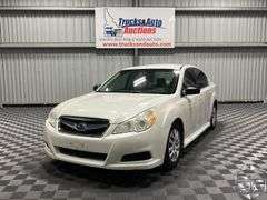 2010 Subaru Legacy  2.5i