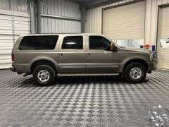2004 Ford Excursion Limited