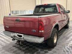 2003 Ford F-150 Lariat