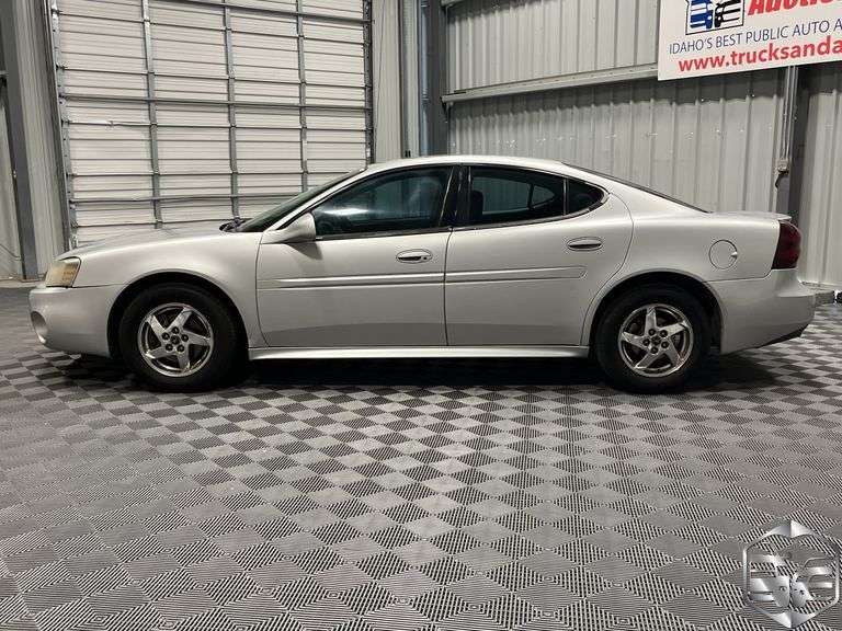 2004 Pontiac Grand Prix GT2