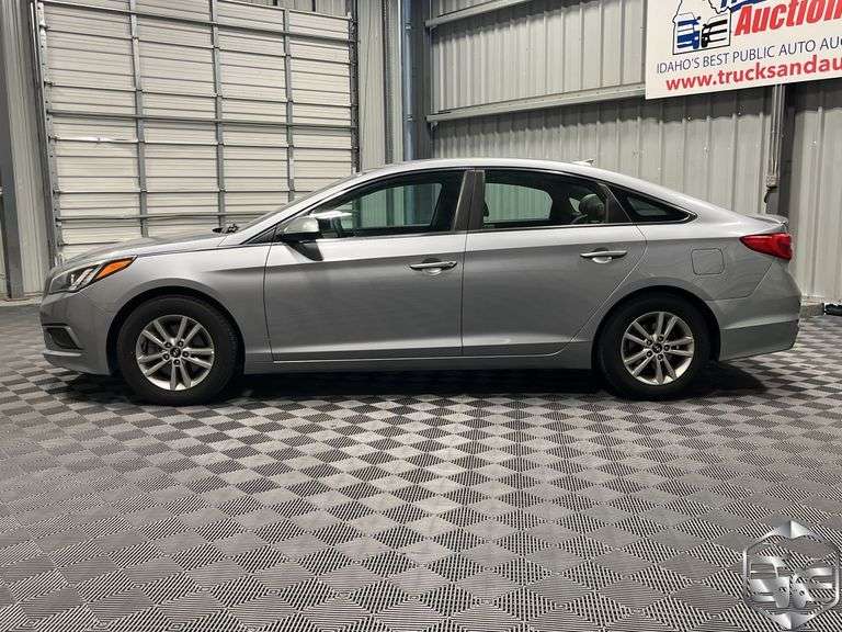 2017 Hyundai Sonata SE