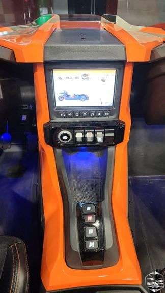 2023 Polaris Slingshot R - Trucks & Auto Auctions