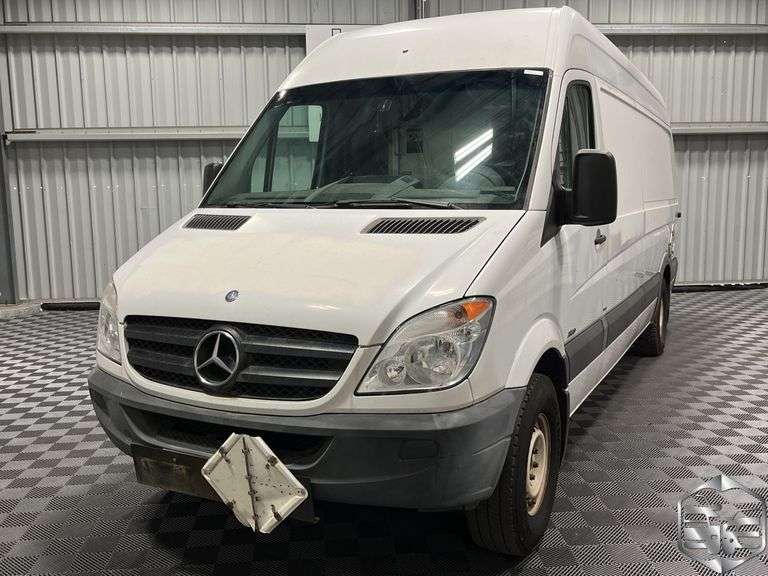 2010 Mercedes-Benz Sprinter 2500 Cargo