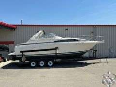 1996 USD  Boat Avanti 3255 Express