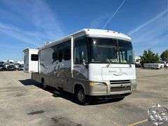 2004 Workhorse Chassis W22 Motorhome
