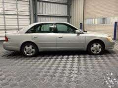 2003 Toyota Avalon XLS