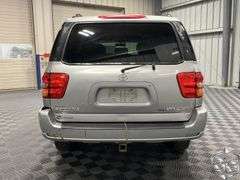 2001 Toyota Sequoia SR5