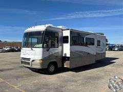 2004 Workhorse Chassis W22 Motorhome