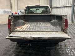 2004 Ford F250 Super Duty XL