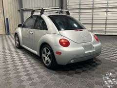 2002 Volkswagen New Beetle Sport