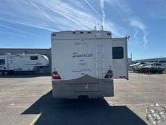 2004 Workhorse Chassis W22 Motorhome