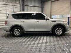 2017 Nissan Armada SV