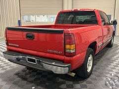 2002 Chevrolet Silverado 1500 LS