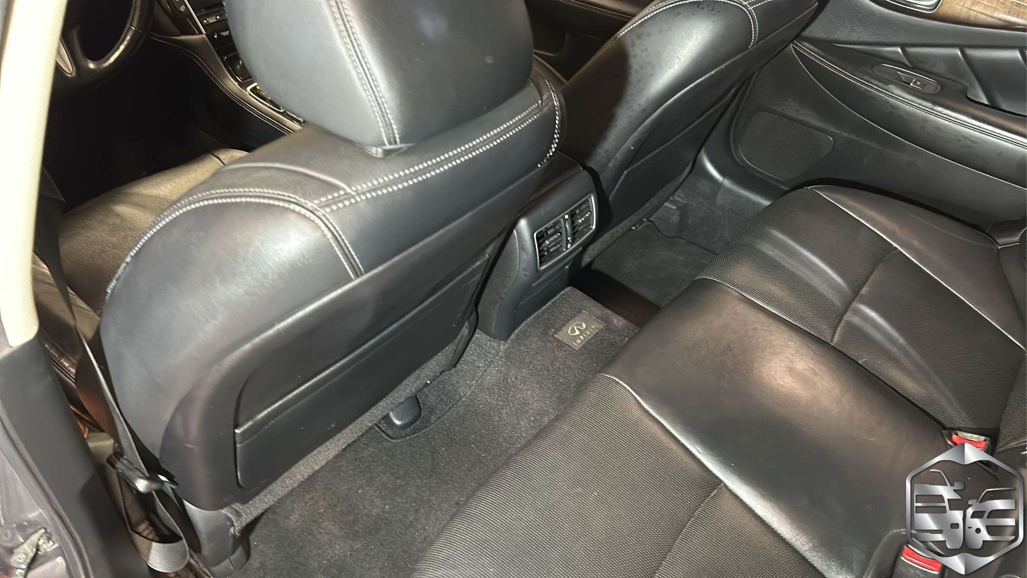 Brand new and everything works great 370 screen $800 | Facebook