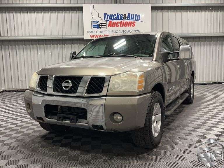2006  Nissan  Titan  LE