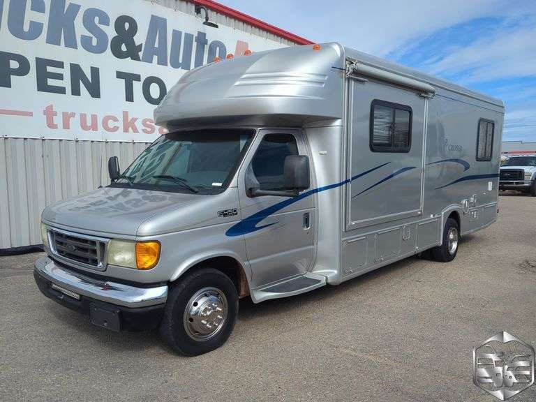 2003  Ford E450  Super Duty  Gulf Stream