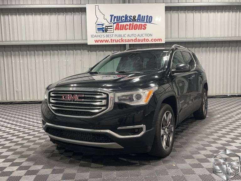 2019  GMC  Acadia SLT2