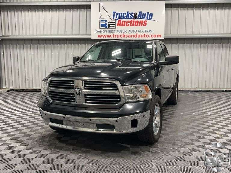 2016  Ram  1500 SLT  SLT