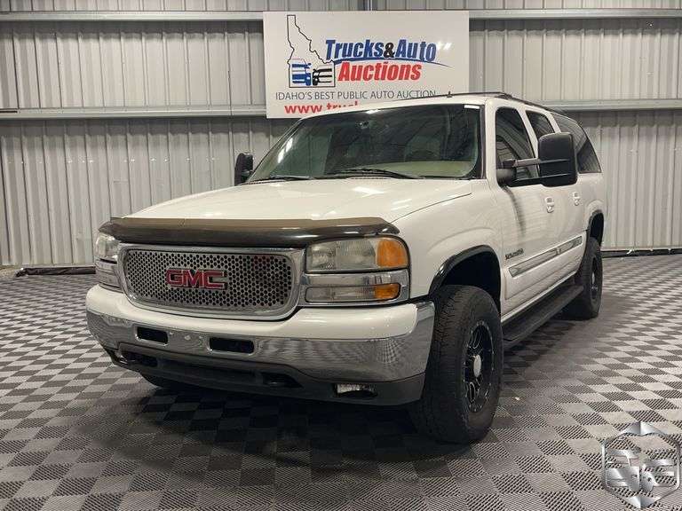 2002  GMC  Yukon XL   2500 SLT