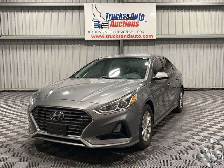 2018  Hyundai  Sonata SE