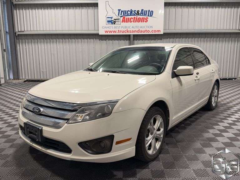 2012  Ford  Fusion SE