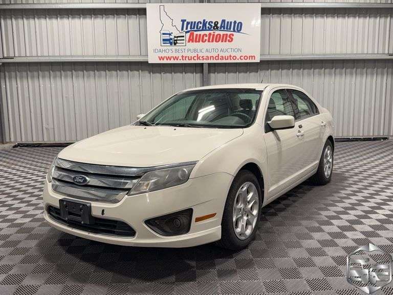 2012  Ford  Fusion SE