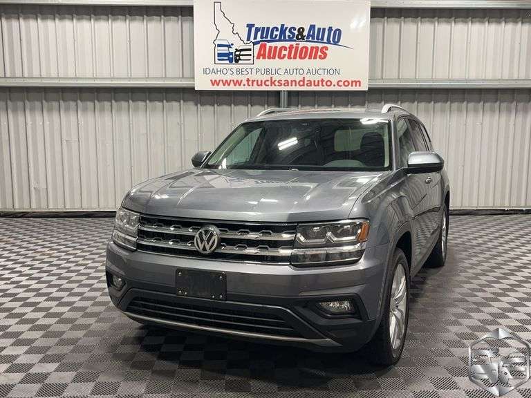 2019  Volkswagen  Atlas SE