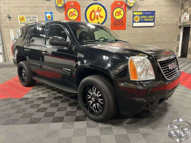 2013  GMC  Yukon   SLE