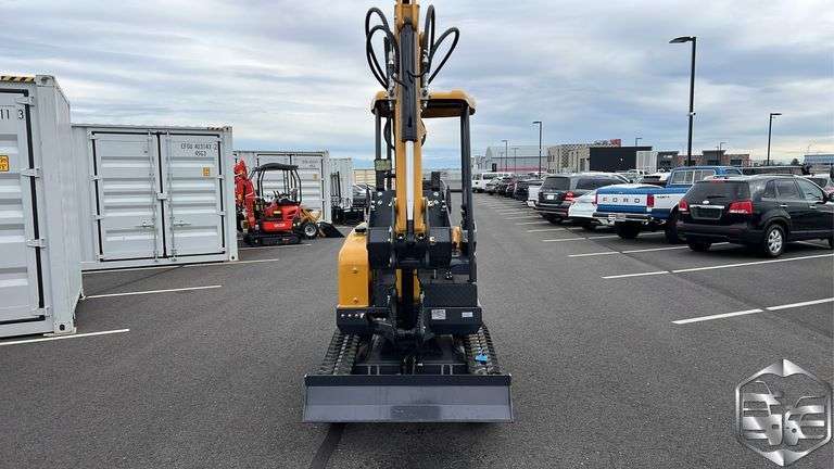 AGT Industrial MX50R Excavator