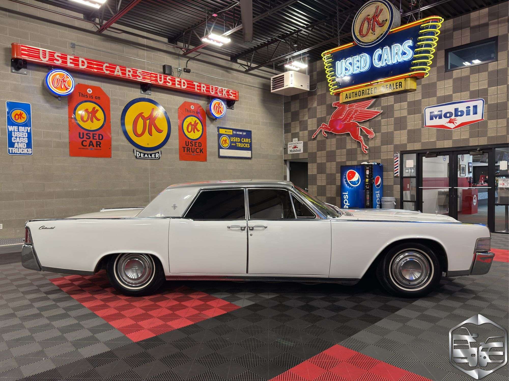 1965 Lincoln Continental - Trucks & Auto Auctions