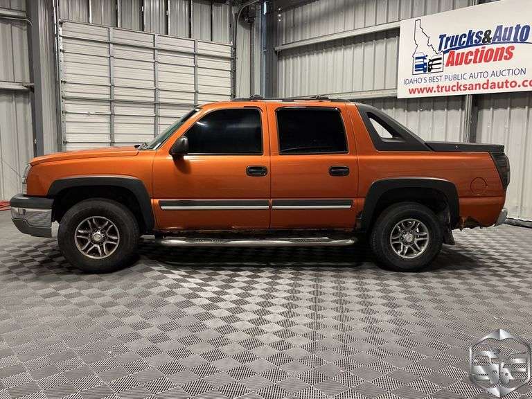 2004  Chevrolet  Avalanche  1500