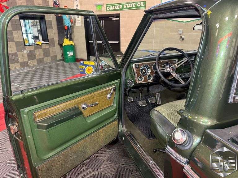 1972  Chevrolet   K10 Cheyenne Super 4WD