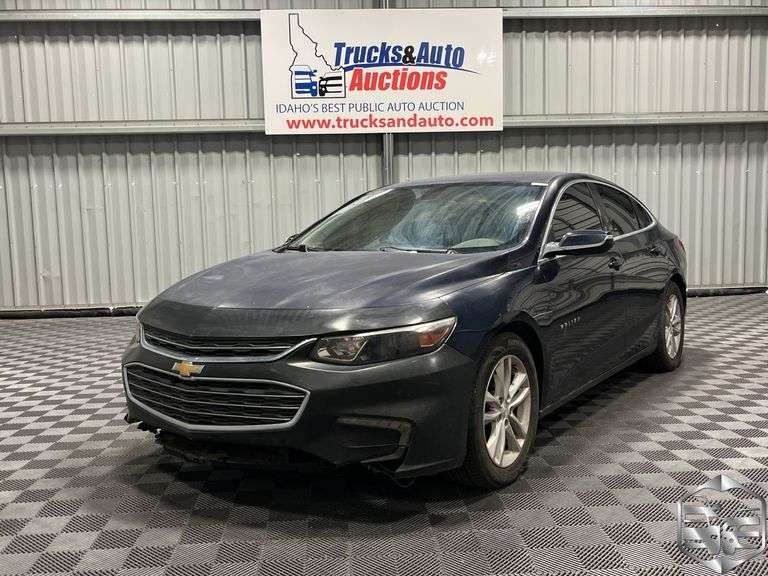 2017  Chevrolet  Malibu  LT