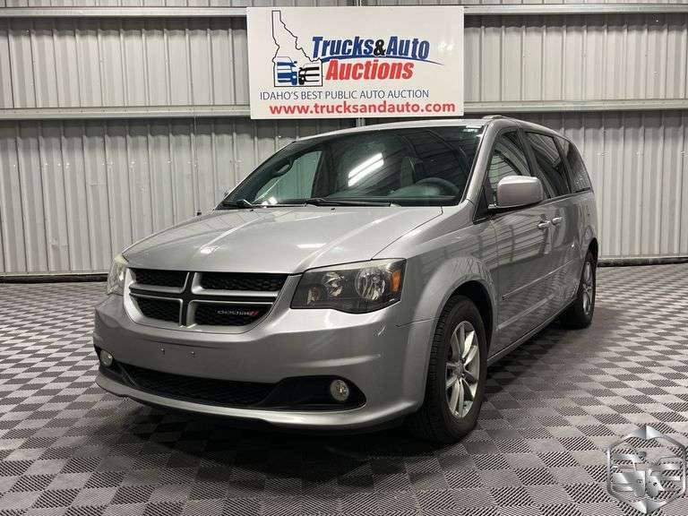 2014  Dodge  Grand Caravan  R/T