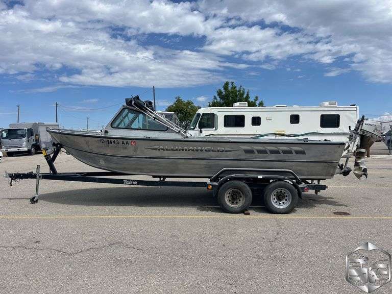 1994  Alumaweld   Open Motorboat