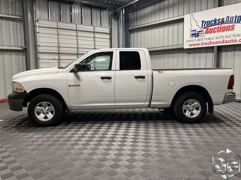 2010  Dodge  Ram 1500  ST