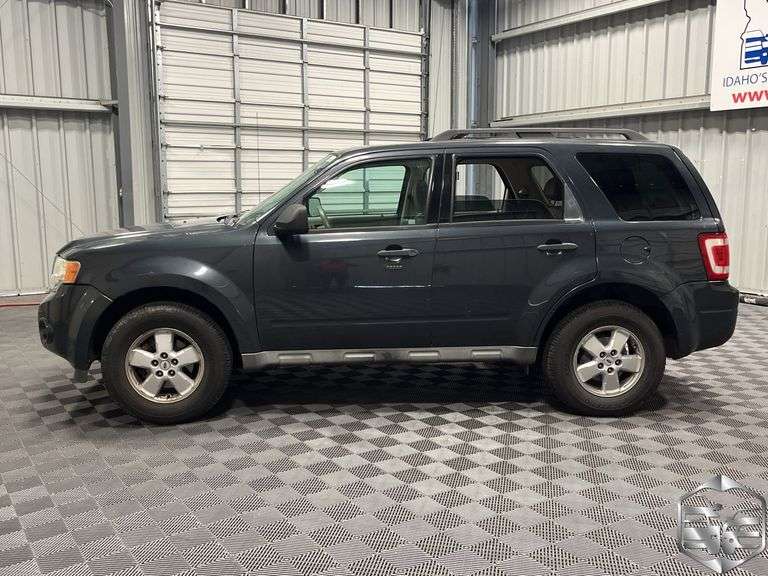 2009  Ford  Escape  XLT