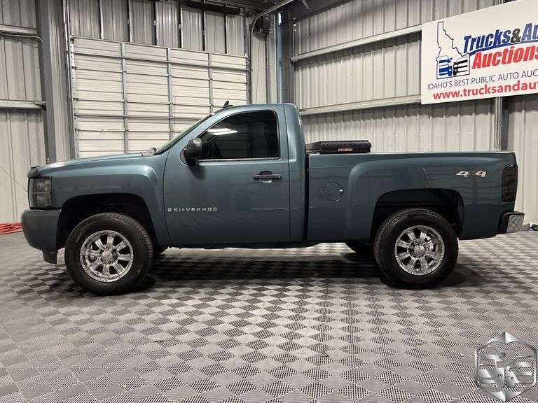 2009  Chevrolet  Silverado 1500  Work Truck